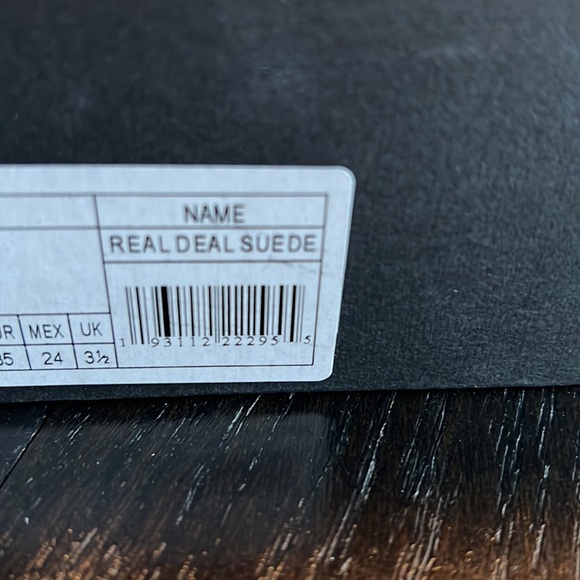 Worn once, excellent condition. Real deal suede navy size 4 boys shoe - Picture 6 of 8